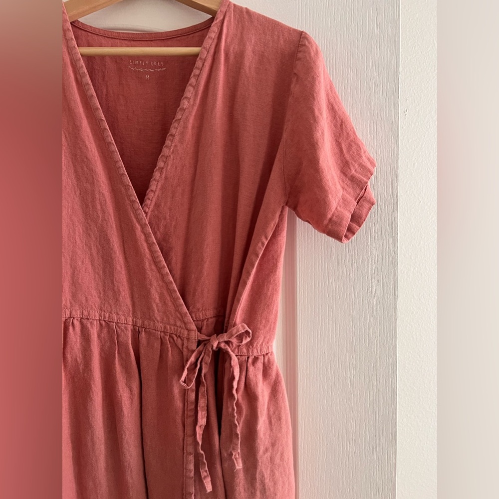 Simply Grey women’s linen wrap dress